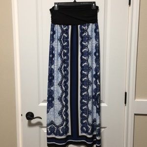 Maxi skirt